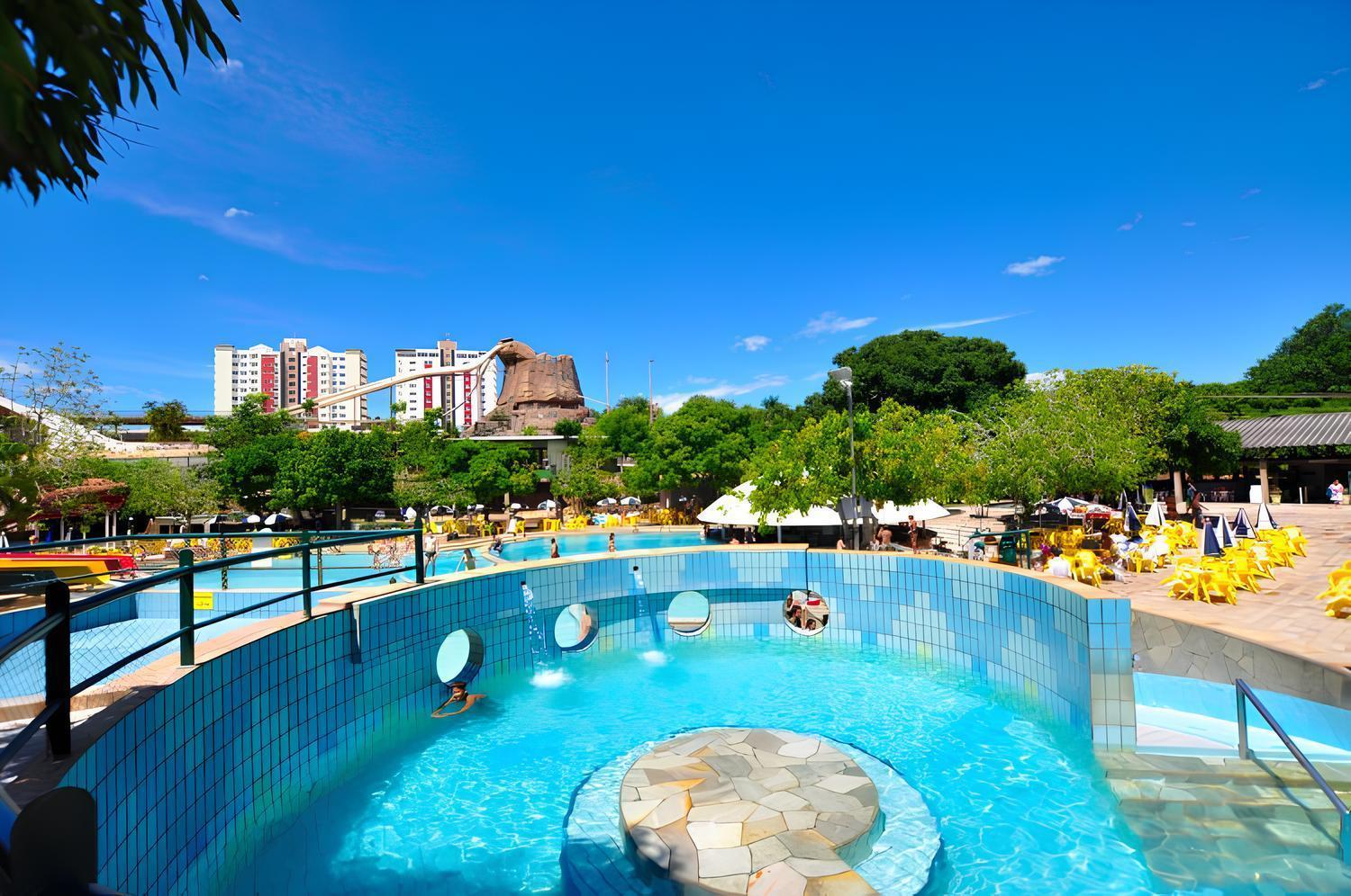 Spazio Diroma Com Acesso Ao Acqua Parque Caldas Novas Exteriör bild