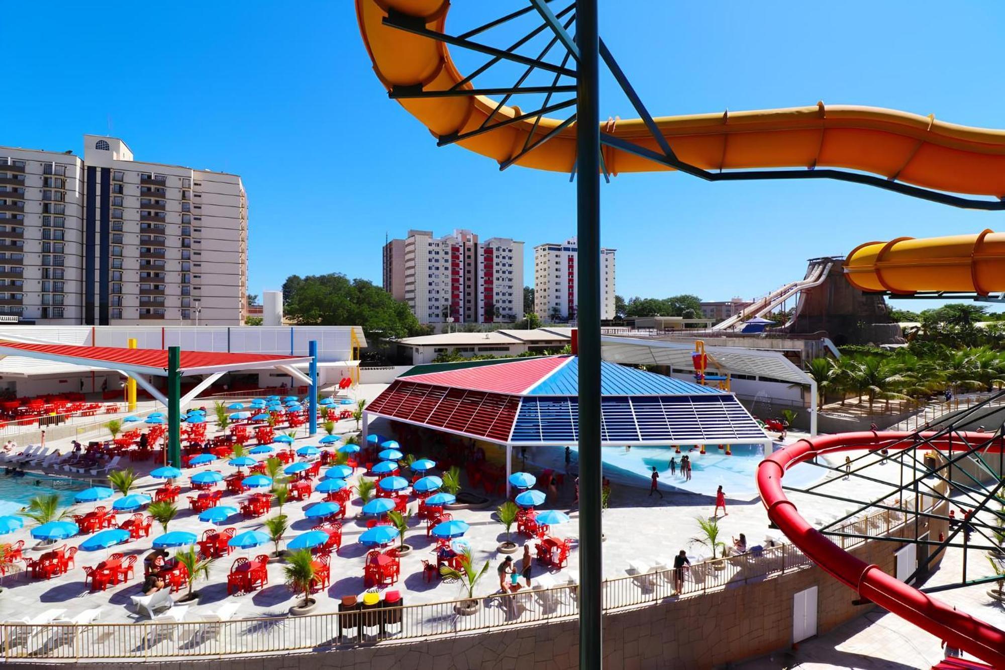 Spazio Diroma Com Acesso Ao Acqua Parque Caldas Novas Exteriör bild